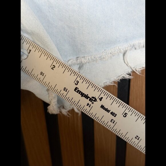 Veronica Beard Jean Shorts 12 Blue Exposed Button Light Denim Side Stripe Frayed - Picture 5 of 7